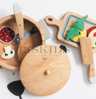 A pot with a board
